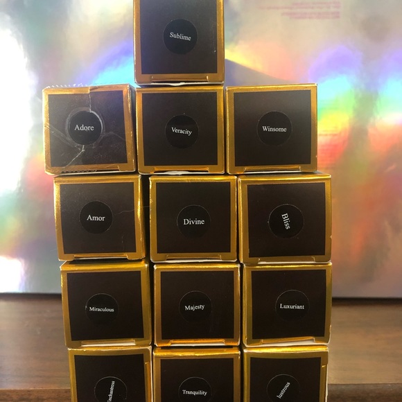 beautiful brand new lipstick, Bel Vita in Winsome, pretty creamy peach tan color - Picture 3 of 3